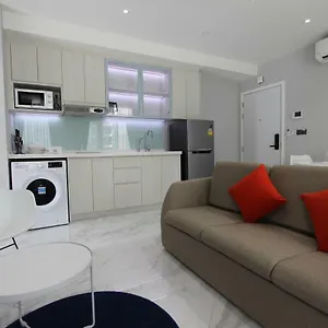 85 Soho Premium Residences Янгон